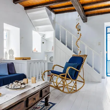 The Lemon Tree House - In The Heart Of Case de vacanță *