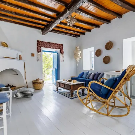 The Lemon Tree House - In The Heart Of Skopelos