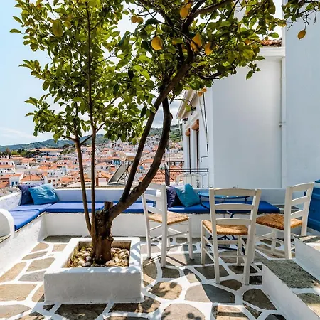 The Lemon Tree House - In The Heart Of Case de vacanță *