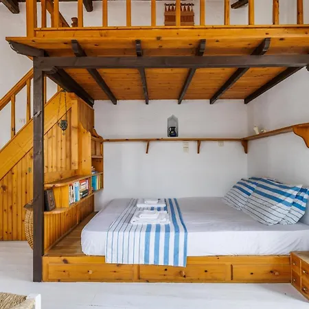 Case de vacanță The Lemon Tree House - In The Heart Of Skopelos